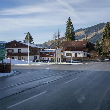 Appartement Holiday home Residenz Edelalm Appartement 4 *